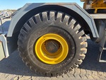 Undercarriage with 