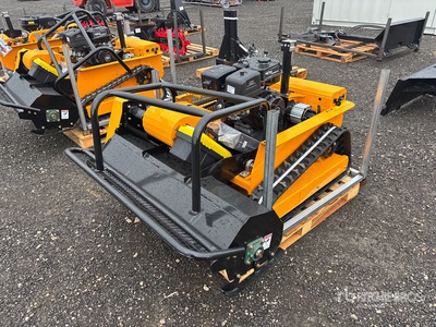 2026 SDLOOL LM1200Q Remote Control Tracked Lawn Mower (Unused)