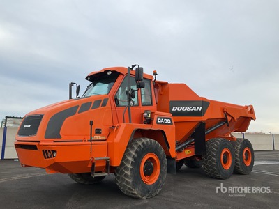 2012 Doosan DA30 Camion à benne articulé