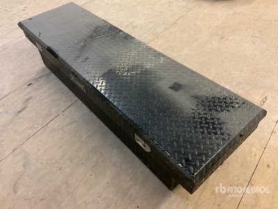 UWS 70 in X 20 in Aluminum Tool Box