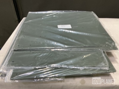 (17) Minuteman Trucks 1400833 Mounting Plates
