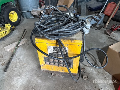 Comet 33 A ARC Electric Welder