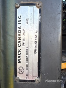 1988 Mack DM600 を見 Dump Truck