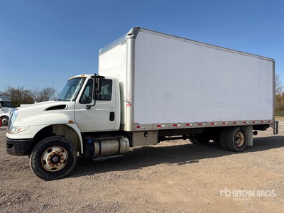 2017 International 4300 4x2 Van Truck