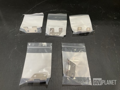 (5) Boeing 53-T421-01 Angle Brackets