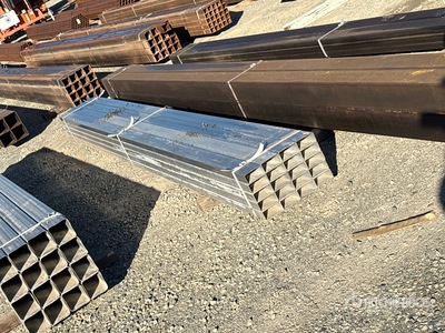 Quantity of (20) 2x4 sq 15'