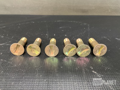 (100) NAS NAS1608-19 Shoulder Screws