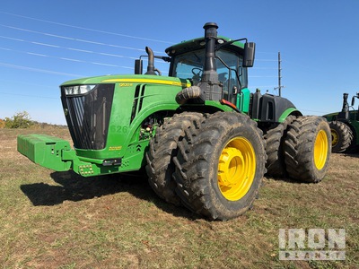 2018 John Deere 9520R Scraper Tractor