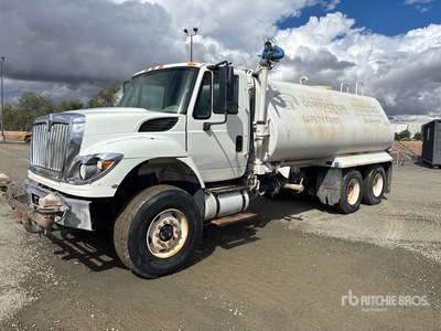 2012 International 7400 6x4 Water Truck