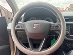 Interior with Commandes d'orientation