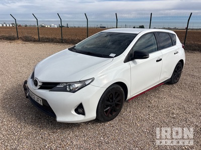 2016 Toyota Auris Automobile