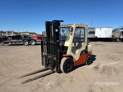 2007 Nissan PF60DFMUG1F2A30D 5400 lb Cushion Tire Forklift
