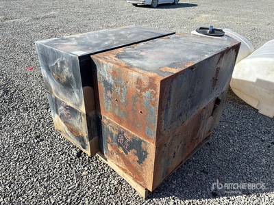 Quantity of (4) 4 ft Tool Box