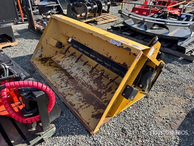 Horst SSB84 86 in Side Dump Skid Steer Bucket