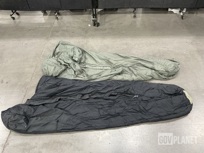 (240) Sleeping Bags