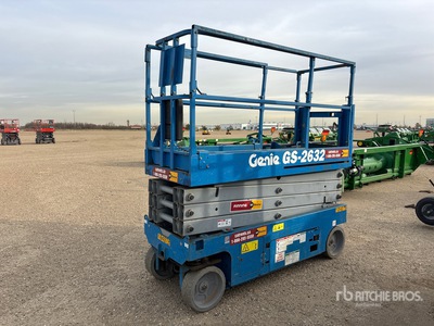 2016 Genie GS2632 Electric シザーリフト