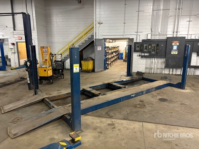 Rotary SM180 4 Post 18000 lb Vehicle Lift