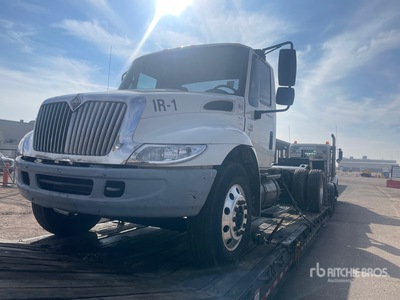 2006 International 4300 4x2 バントラック (Inoperable)