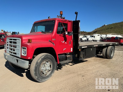 1989 International 1954 4x2 Flatbed Truck