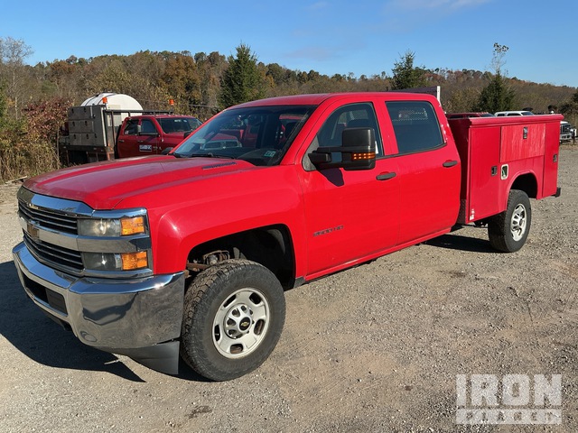 2015 Chevrolet 2500 4x2 Crew Cab Utility Truck