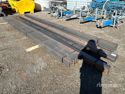 Quantity of Square Steel Tubing Varios. Industrial
