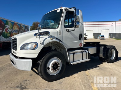 2014 Freightliner M2 106 4x2 Day Cab Truck Tractor
