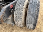 4 Underbody - Truck with 