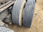 4 Underbody - Truck with 