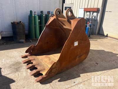 Balderson 52 in Digging Excavator Bucket - Fits Cat 330