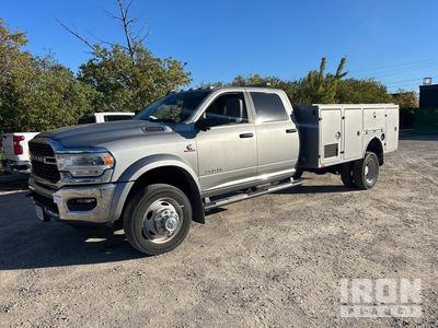 2022 Ram 5500 SLT 4x4 Crew Cab Service Truck