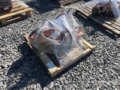 Quantity of (2) Stihl TS420 Concrete Saw コンクリート その他