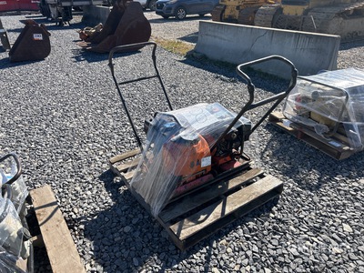 Quantity of (2) Multiquip MVC82VHW Plancha compactadora