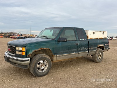 1996 GMC Sierra 1500 SLE 4x4 Extended Cab Pickup