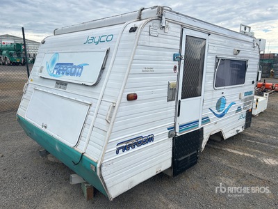 2004 Jayco Freedom 3.7 m x 2.3 m 4 Person Pop Top Truck Mounted Camper
