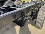 Underbody with Non-Driven Drop Axle (1)