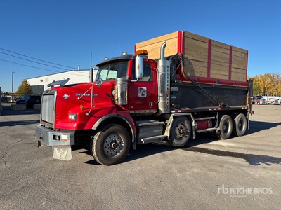 2012 Western Star 4900 8x4 Twin-Steer T/A Dump Truck