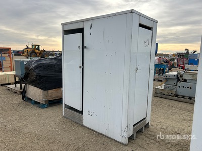 5 ft 6 in x 3 ft Tragbare Toilette