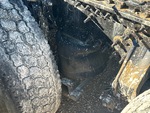 4 Underbody - Truck with