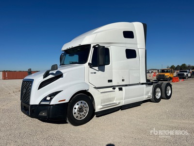 2019 Volvo VNL760 6x4 Sleeper Truck Tractor