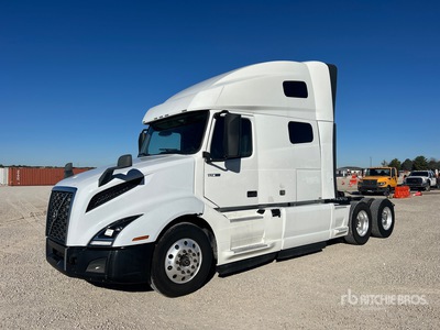 2019 Volvo VNL760 6x4 Ciągnik siodłowy T/A z kabiną sypialną