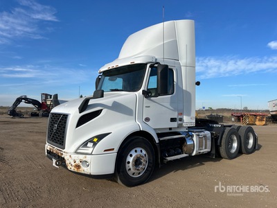 2020 Volvo VNR 6x4 Ciągnik siodłowy T/A z kabiną dzienną