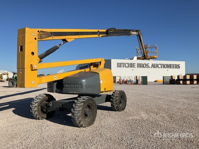 2007 Haulotte HA260PX 4WD Diesel Articulating Boom Lift