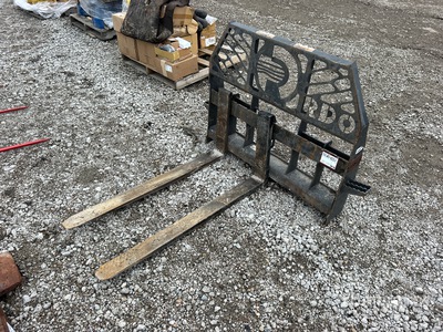 2022 Paladin 30945 48 in Skid Steer Forks