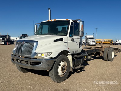 2009 International DuraStar 4300 4x2 Autocarro cabina e telaio