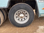 Underbody with Right Front Drive Tires