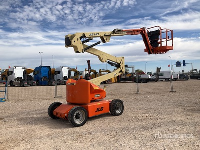 JLG E450AJ 2WD Electric Articulating Boom Lift