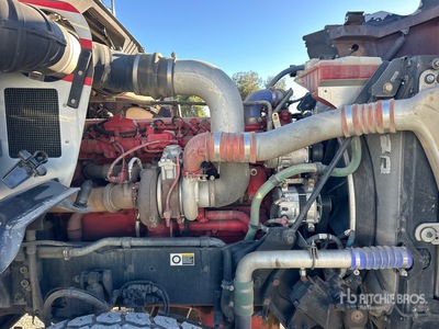 2014 Kenworth T800 8x4 4-Achs Sattelzugmaschine