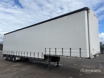 2004 MaxiTrans 13.4 m Tri/A Step Deck Przyczepa burtowa