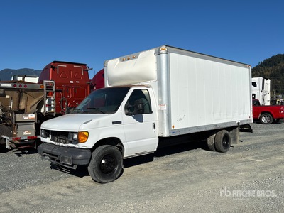 2006 Ford E-350 4x2 Van Truck (Inoperable)