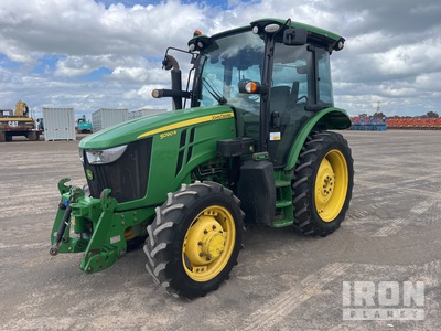 2018 John Deere 5090R Ciągnik 4WD
